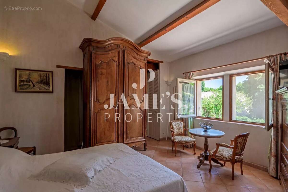 Maison à SAINT-REMY-DE-PROVENCE