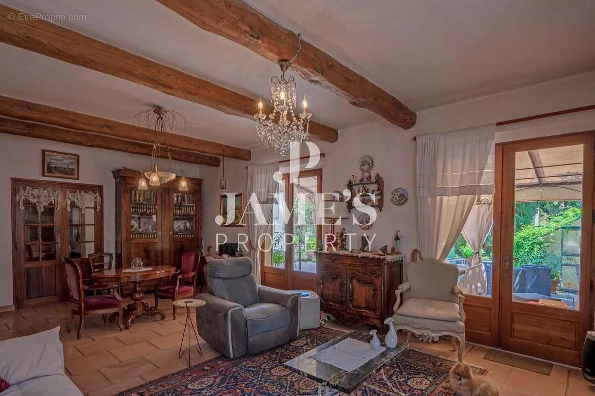 Maison à SAINT-REMY-DE-PROVENCE