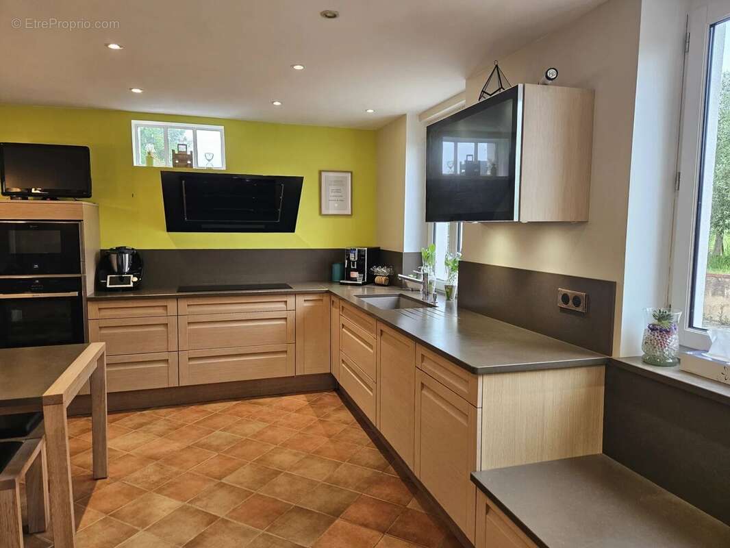 Maison à PONT-L'EVEQUE