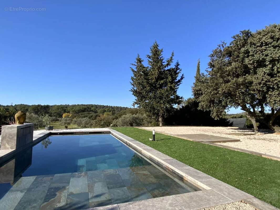 Maison à CORNILLON-CONFOUX