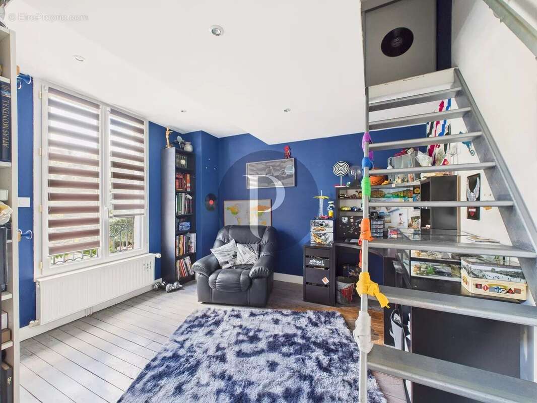 Maison à LE PLESSIS-ROBINSON