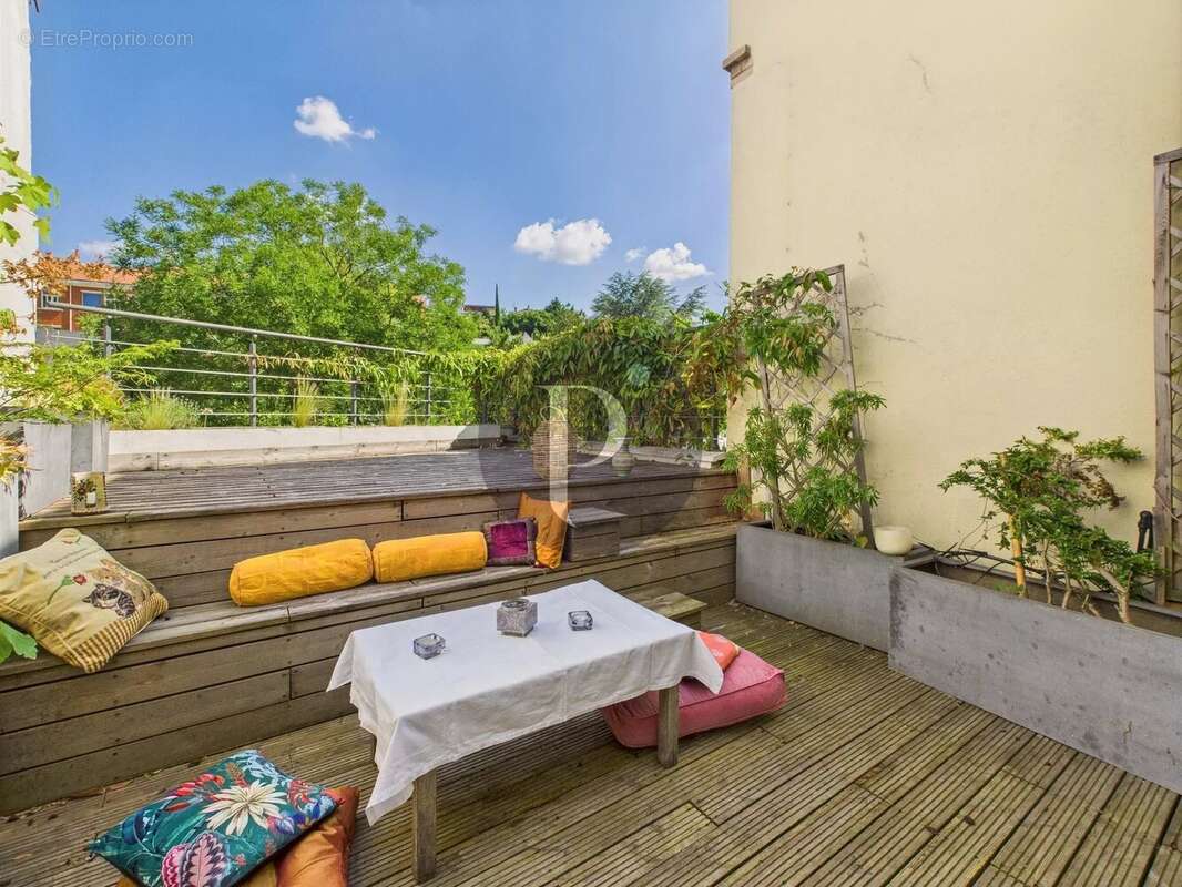 Maison à LE PLESSIS-ROBINSON