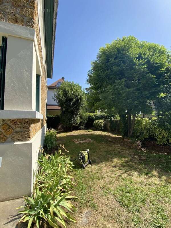 Maison à SAINT-GERMAIN-EN-LAYE