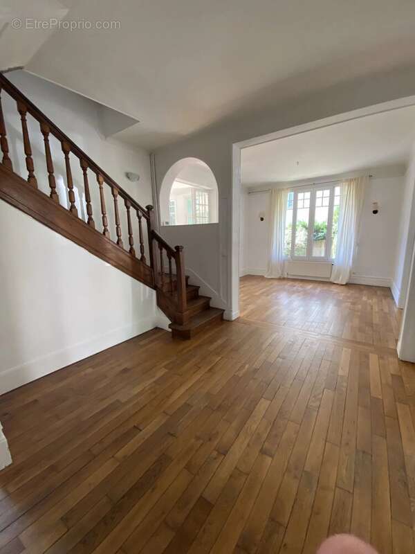 Maison à SAINT-GERMAIN-EN-LAYE