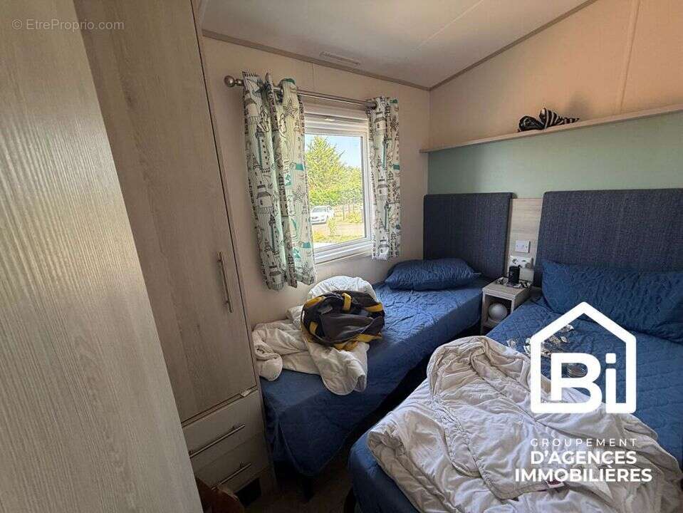 Terrain à OUISTREHAM