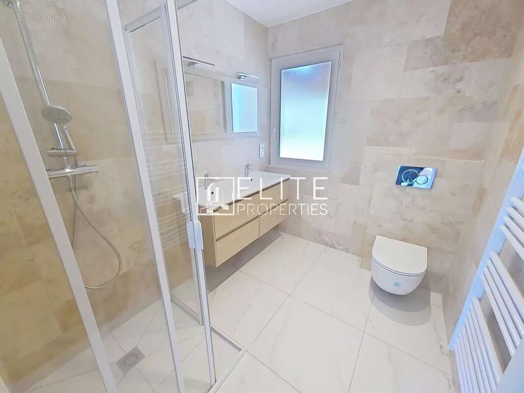 Appartement à VALBONNE