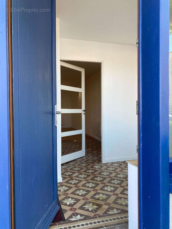 Appartement à COULONGES-SUR-L&#039;AUTIZE