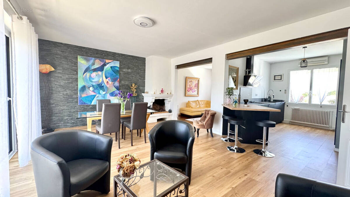 Maison à LA ROCHELLE