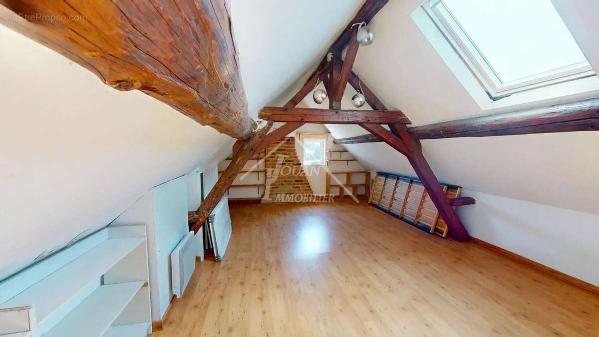 Maison à SAINT-POURCAIN-SUR-BESBRE