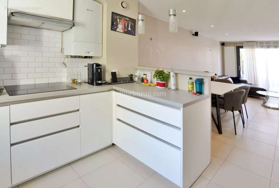 Maison à NOGENT-SUR-MARNE