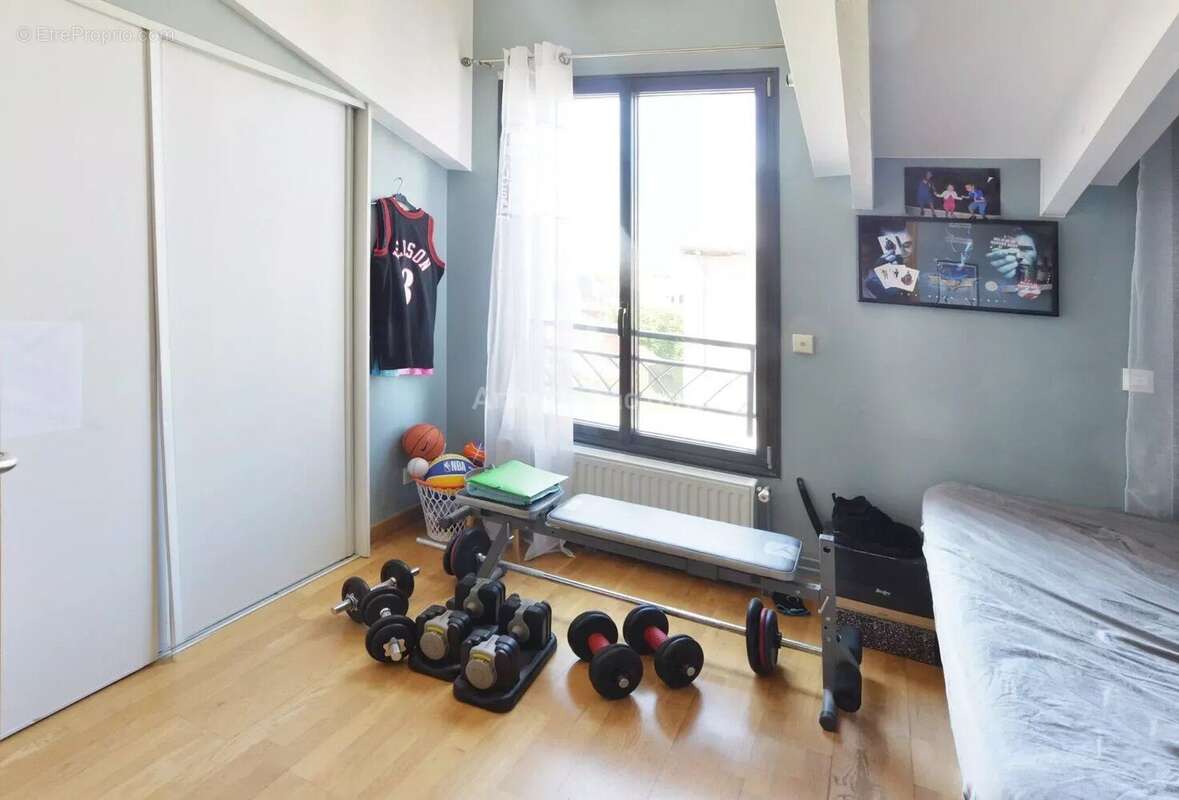 Maison à NOGENT-SUR-MARNE