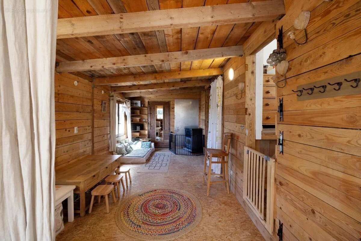 Maison à TOUET-DE-L&#039;ESCARENE