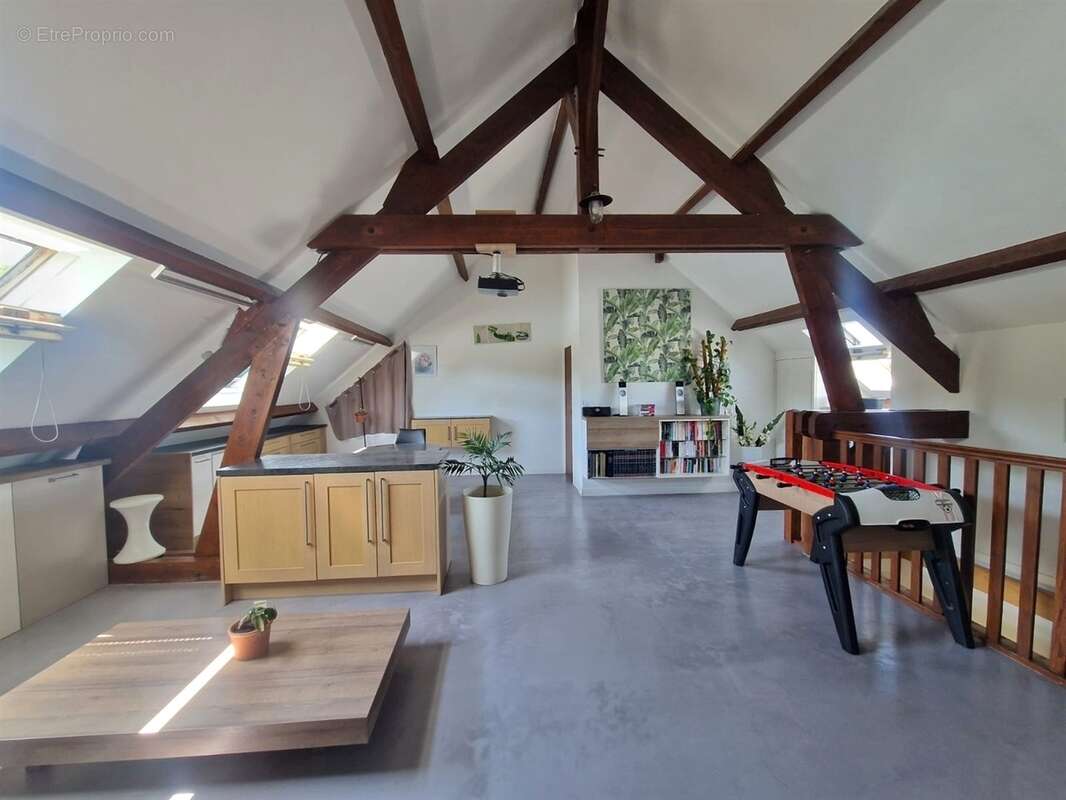 Maison à SAINT-LUBIN-DES-JONCHERETS