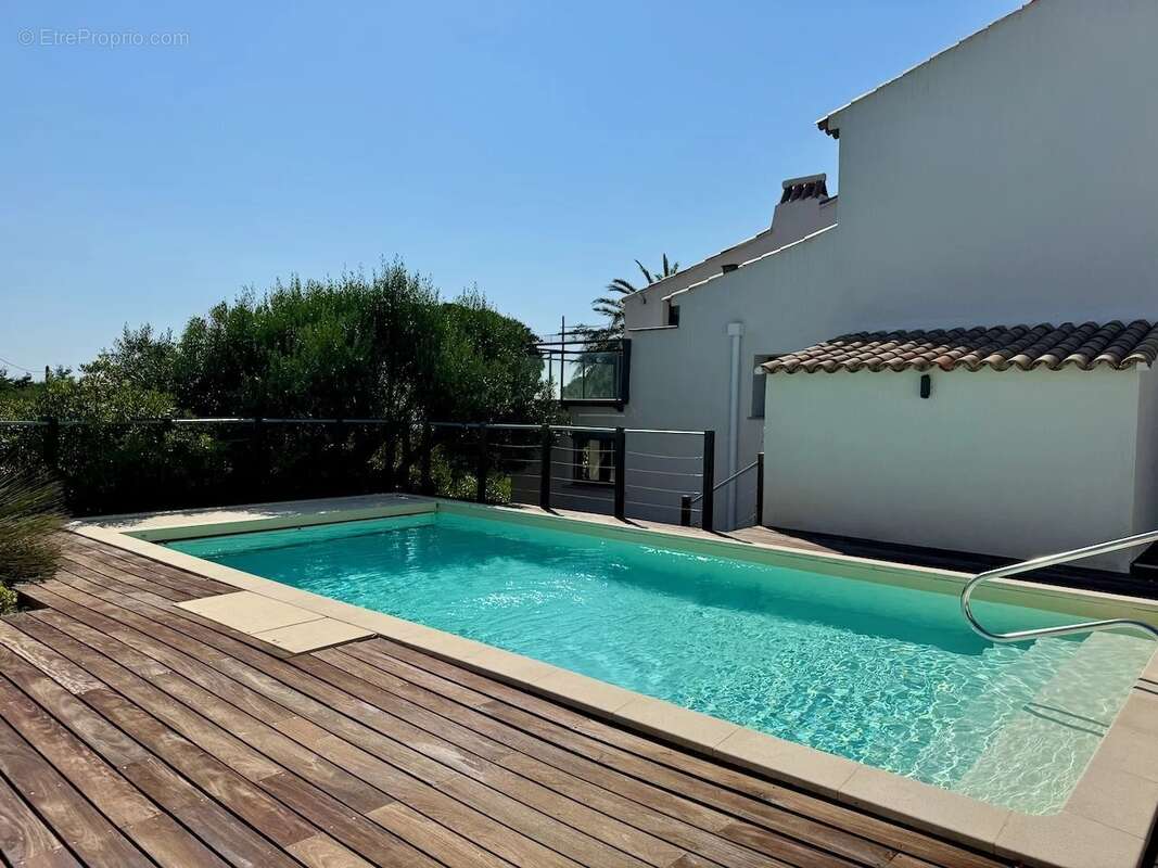 Appartement à LES ISSAMBRES