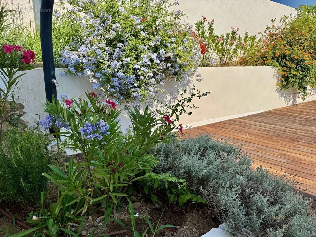 Appartement à LES ISSAMBRES