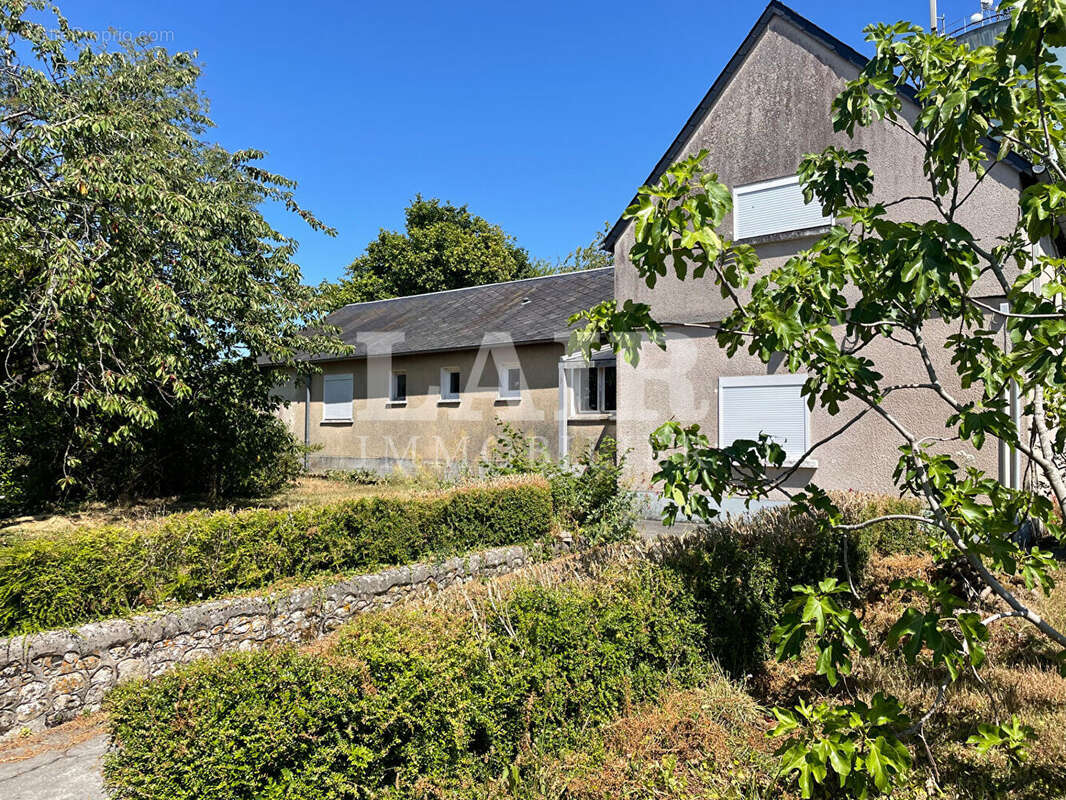 Maison à LE GUE-DE-LA-CHAINE