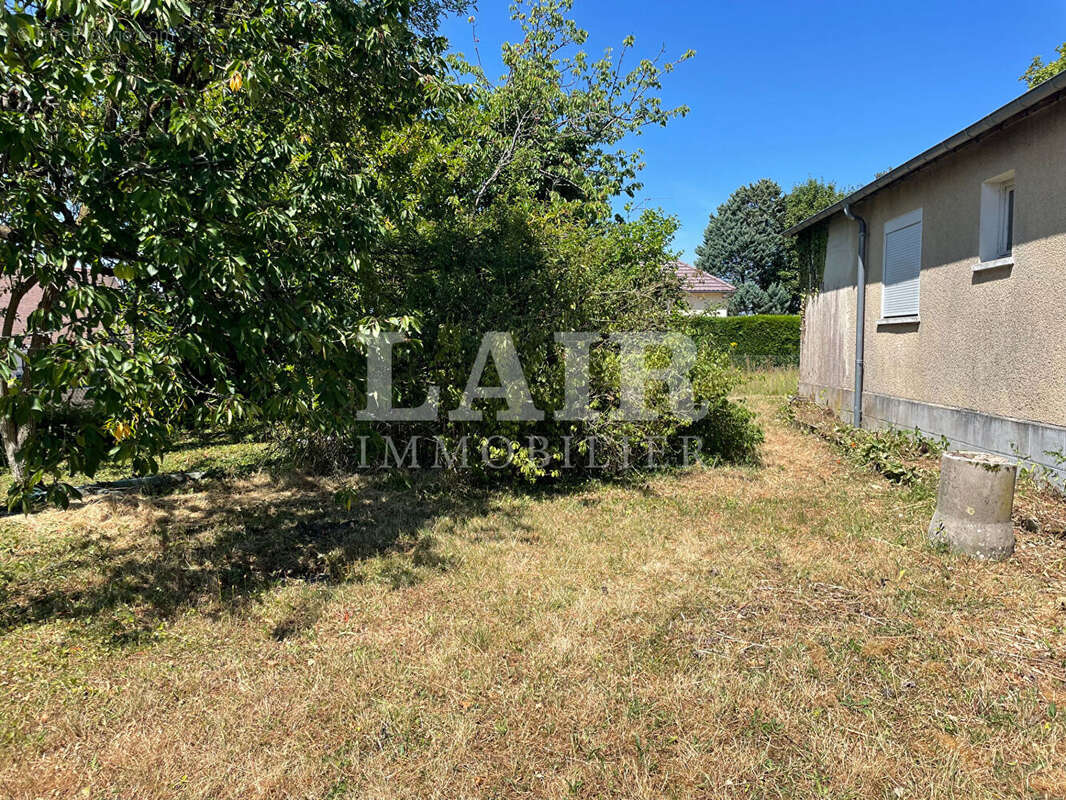 Maison à LE GUE-DE-LA-CHAINE