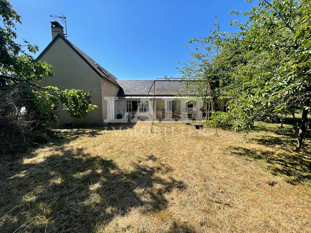 Maison à LE GUE-DE-LA-CHAINE