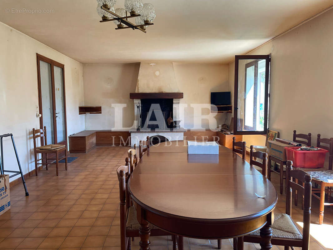 Maison à LE GUE-DE-LA-CHAINE