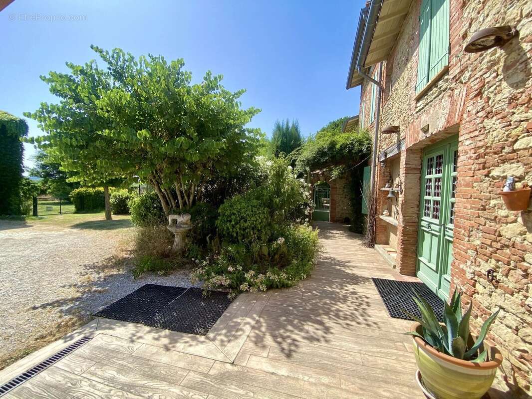 Maison à VILLEFRANCHE-DE-LAURAGAIS