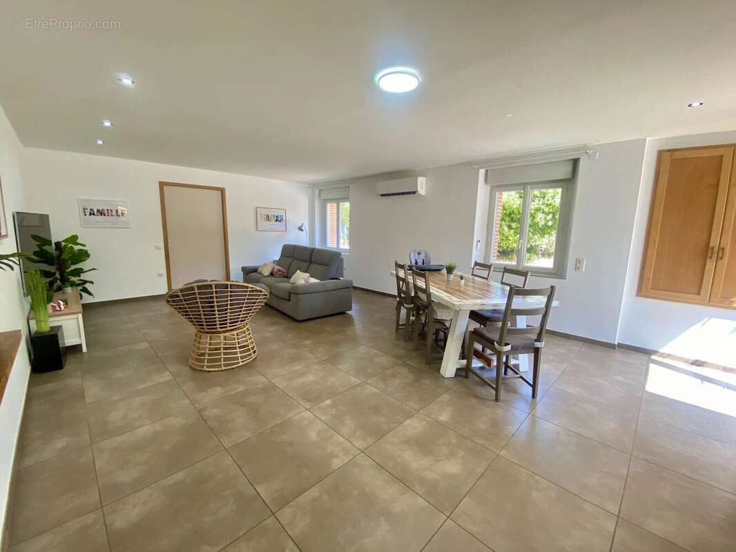 Maison à VILLEFRANCHE-DE-LAURAGAIS