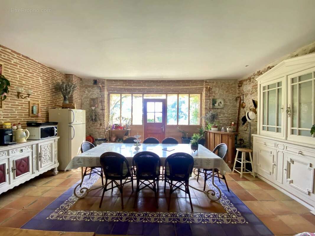 Maison à VILLEFRANCHE-DE-LAURAGAIS