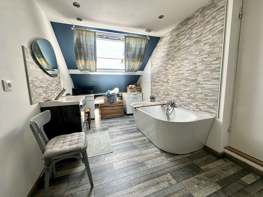 Maison à CARRIERES-SOUS-POISSY