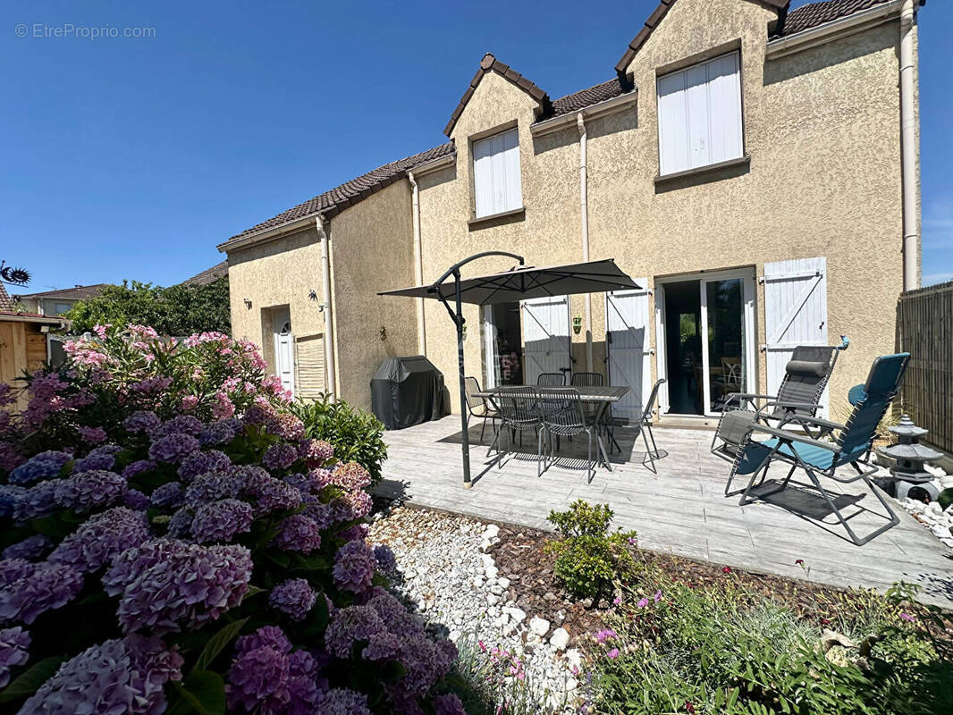 Maison à CARRIERES-SOUS-POISSY