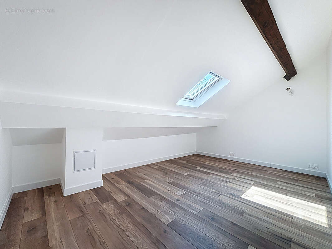 Appartement à AIX-LES-BAINS