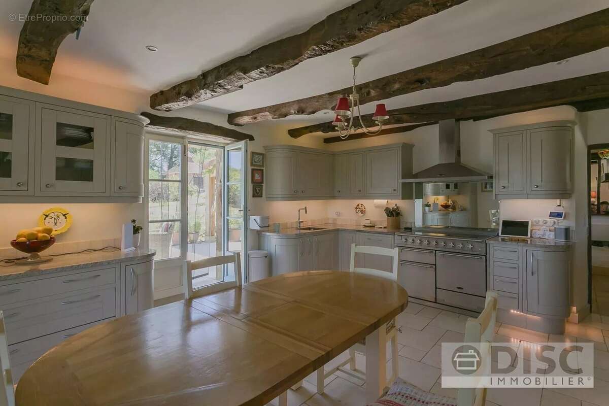 Maison à SAINT-MARTIN-LAGUEPIE