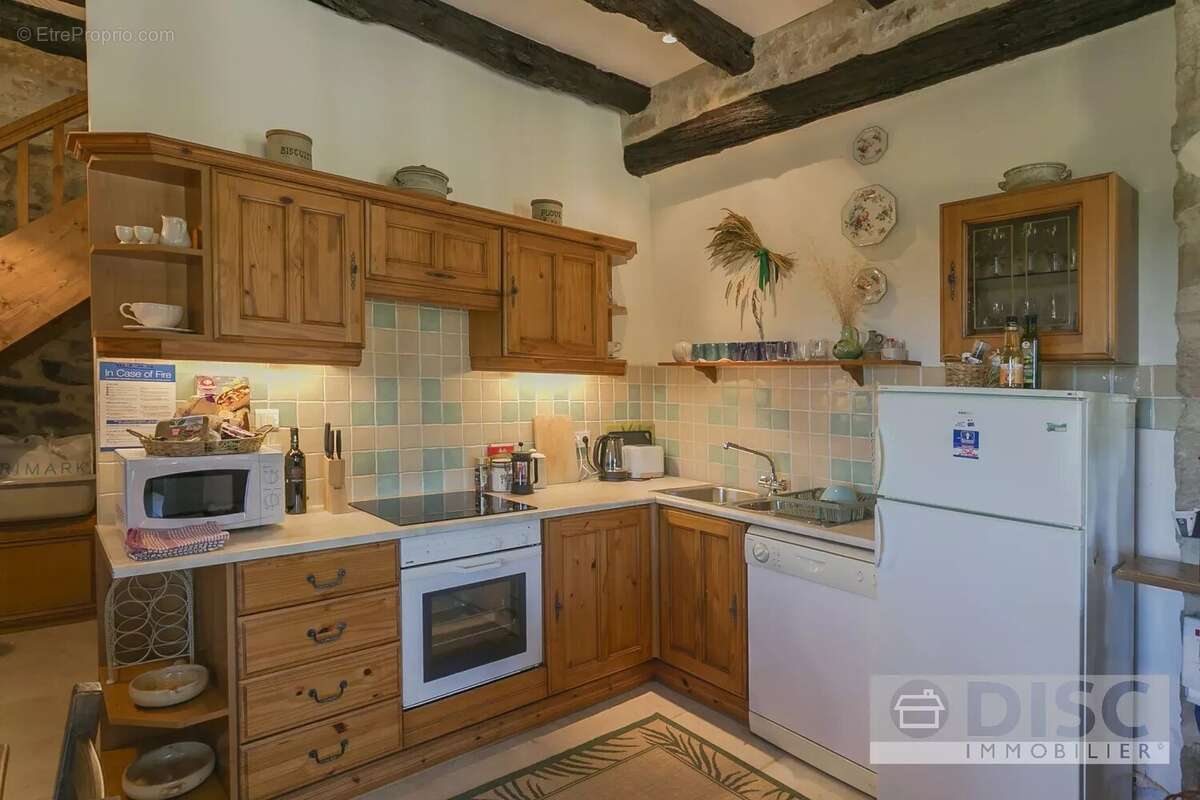 Maison à SAINT-MARTIN-LAGUEPIE