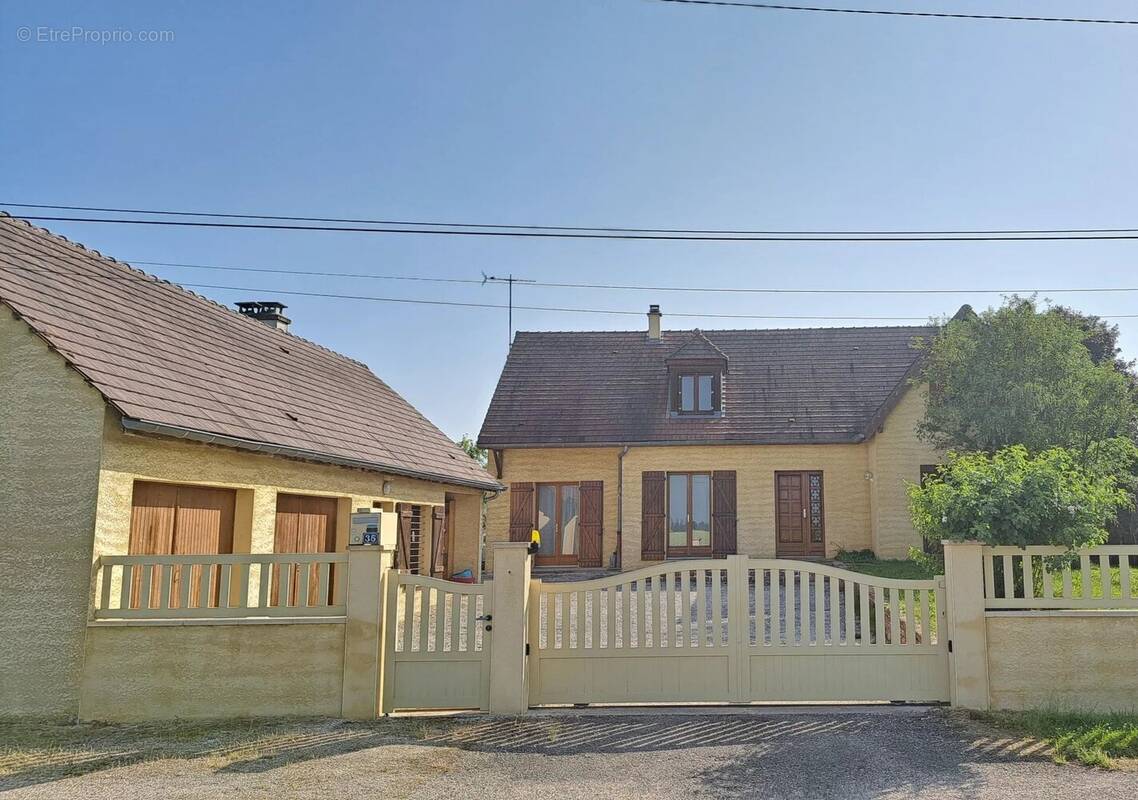 Maison à BONNENCONTRE