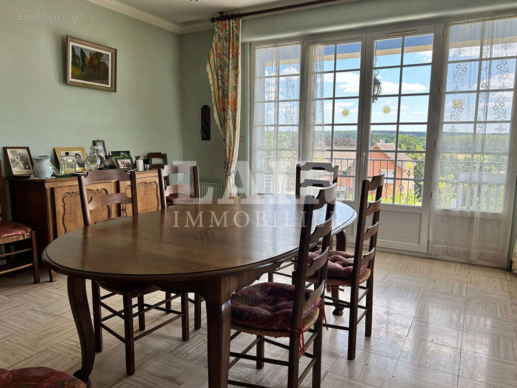 Maison à SILLY-EN-GOUFFERN