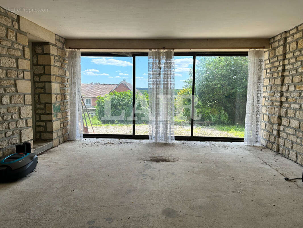 Maison à SILLY-EN-GOUFFERN