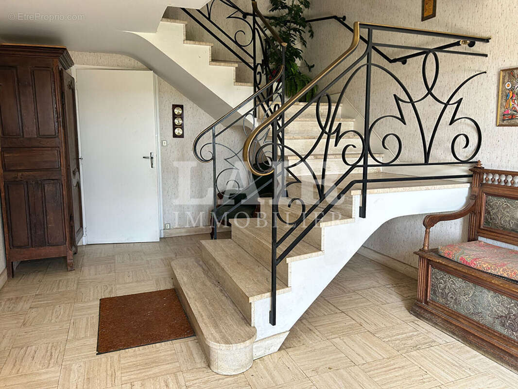 Maison à SILLY-EN-GOUFFERN