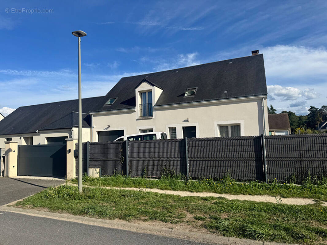 Maison à CLERY-SAINT-ANDRE