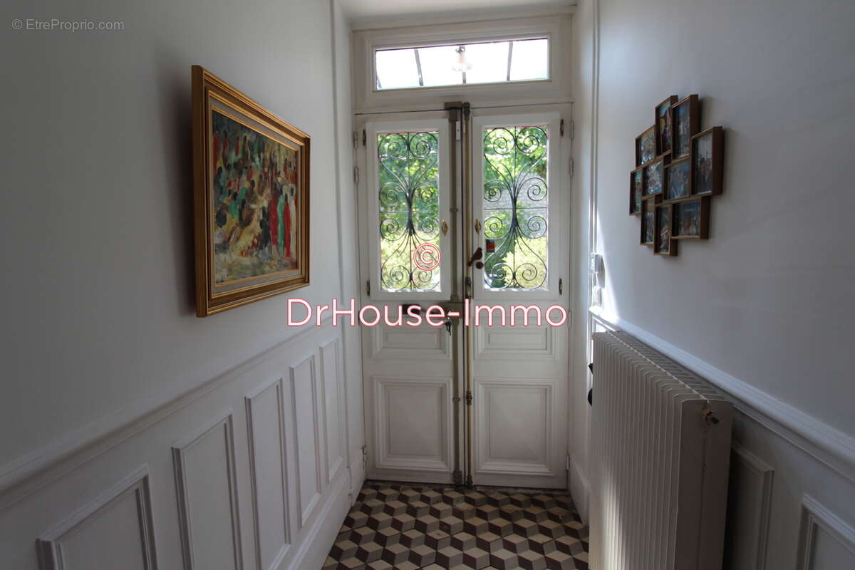 Maison à SAINT-PIERRE-LES-NEMOURS