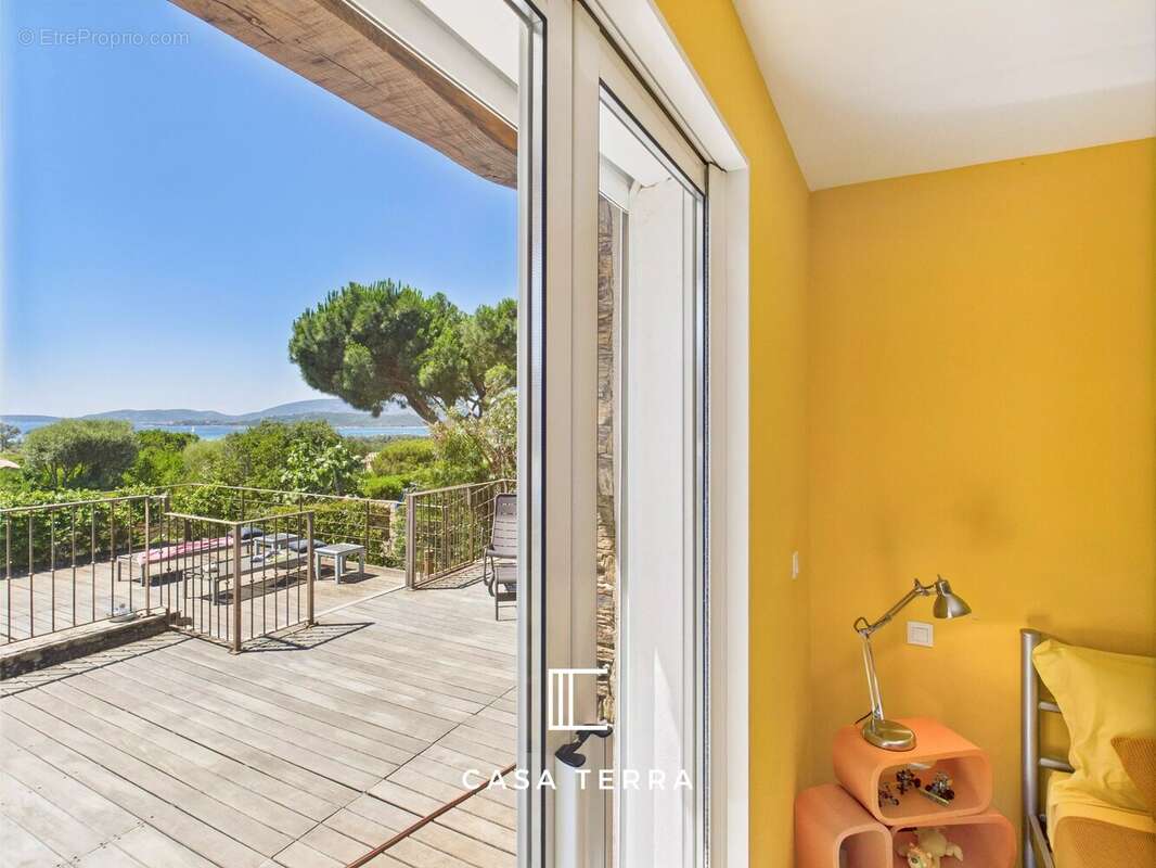 Maison à PORTO-VECCHIO