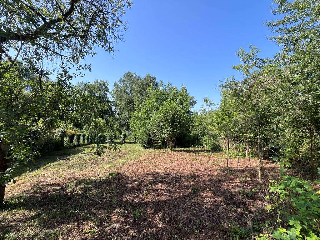 Maison à VIC-SUR-AISNE