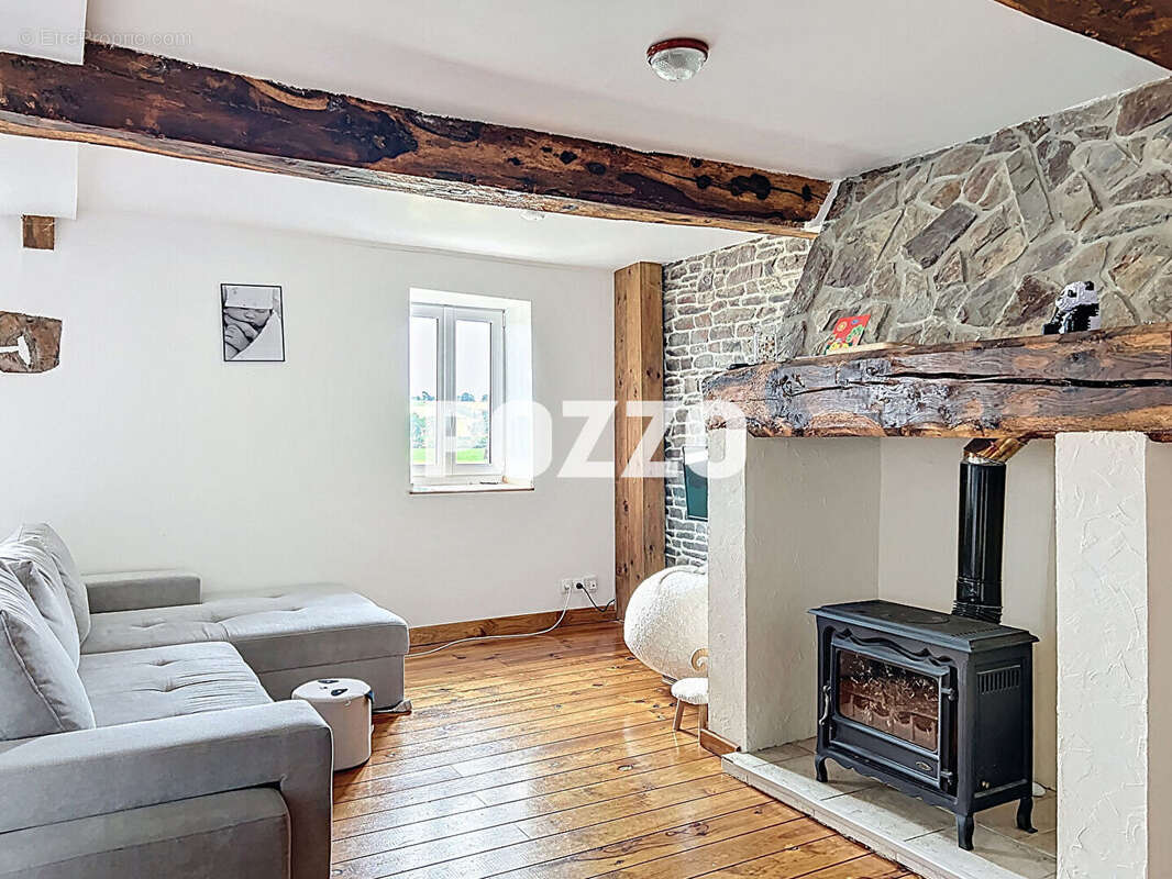 Maison à LE BENY-BOCAGE