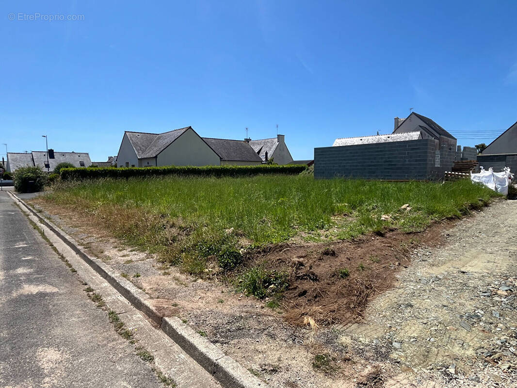 Terrain à GUILVINEC