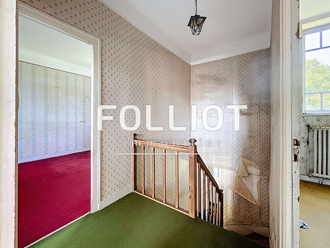 Maison à SAINT-PLANCHERS