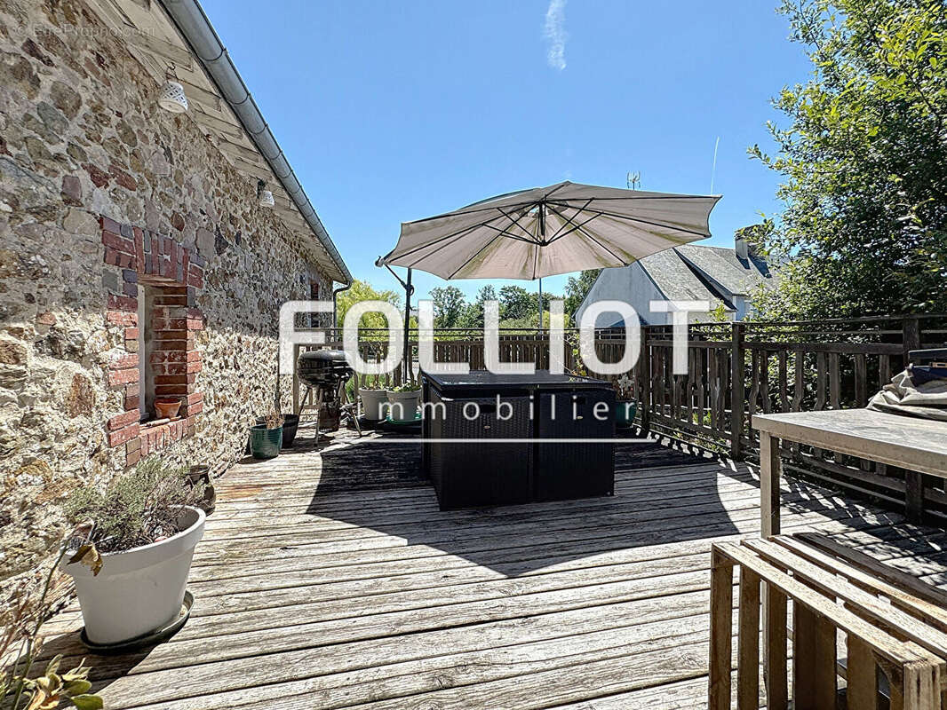 Maison à GOUVILLE-SUR-MER