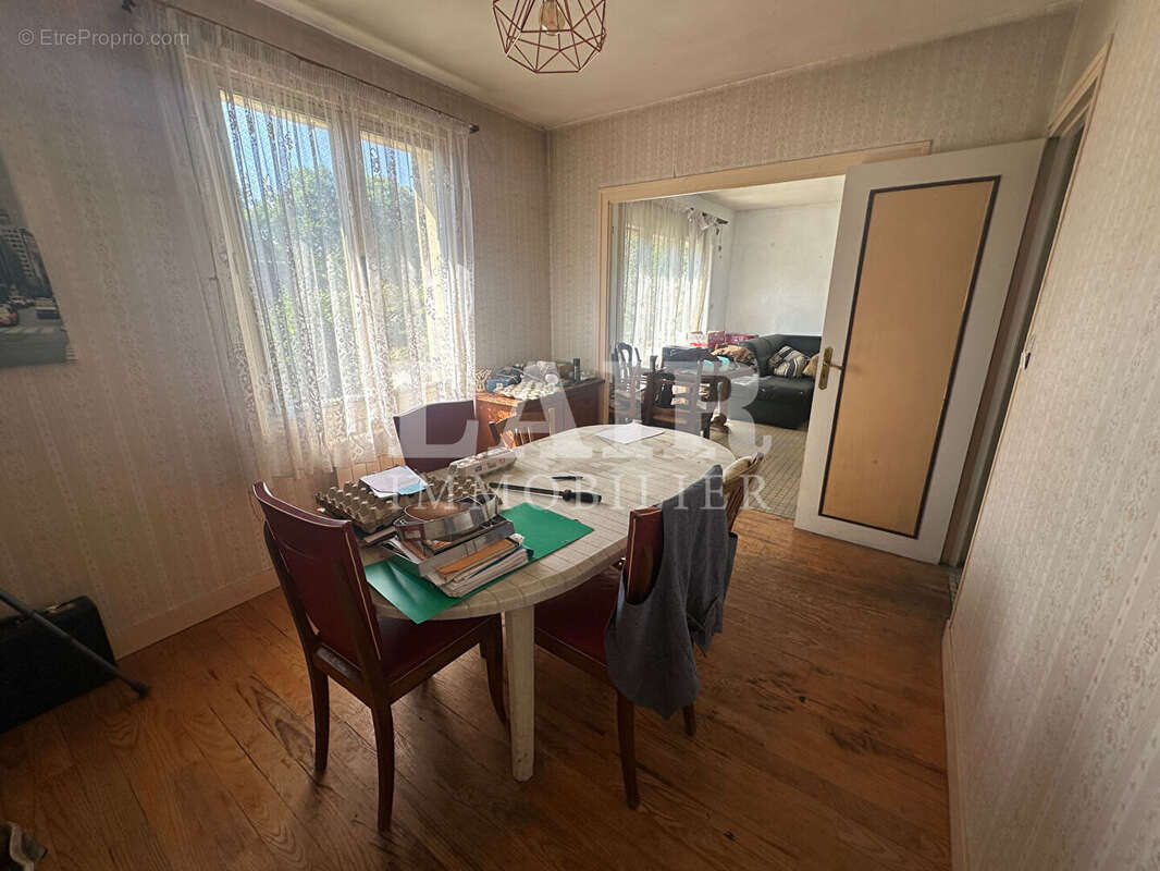 Maison à LONGNY-AU-PERCHE