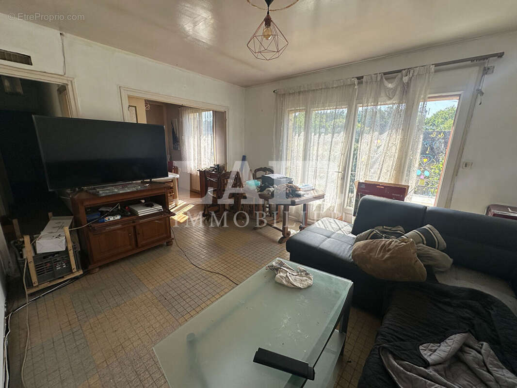 Maison à LONGNY-AU-PERCHE