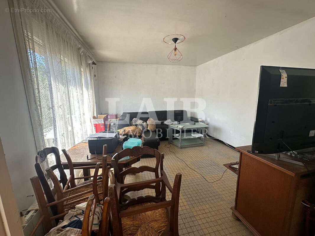 Maison à LONGNY-AU-PERCHE