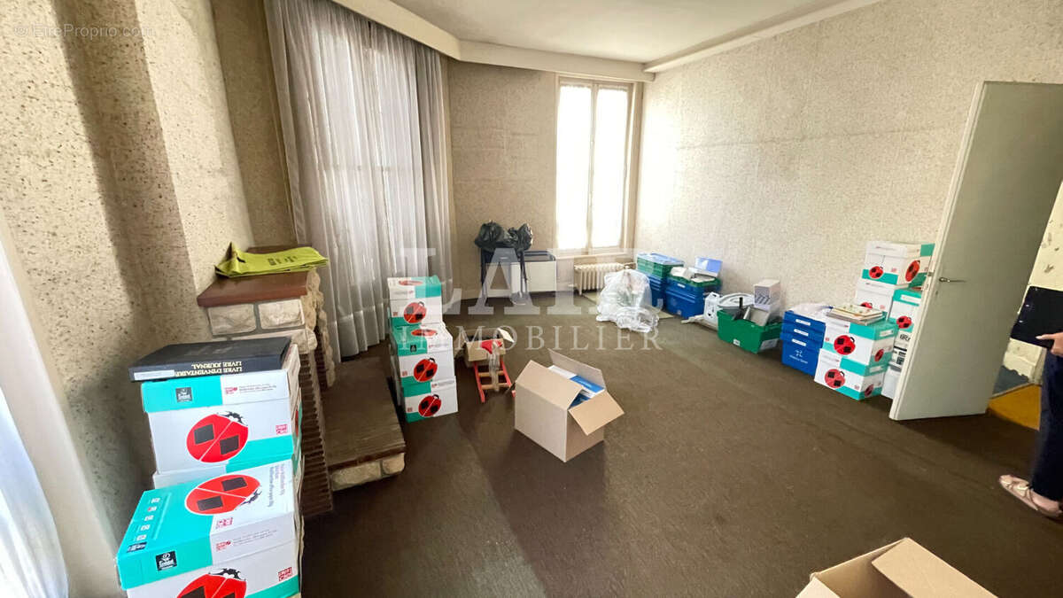 Appartement à FRESNAY-SUR-SARTHE