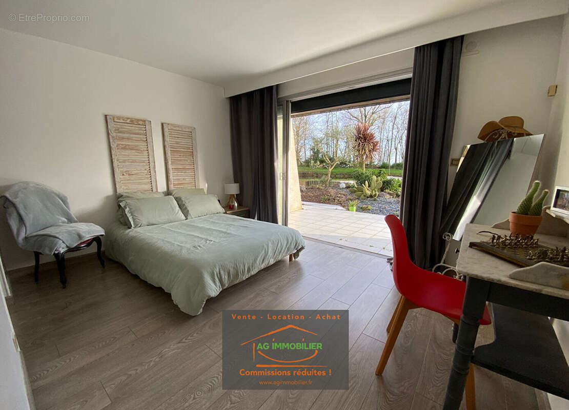 Maison à SAINT-MEEN-LE-GRAND