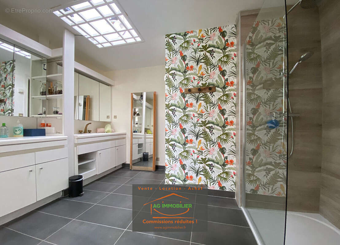 Maison à SAINT-MEEN-LE-GRAND