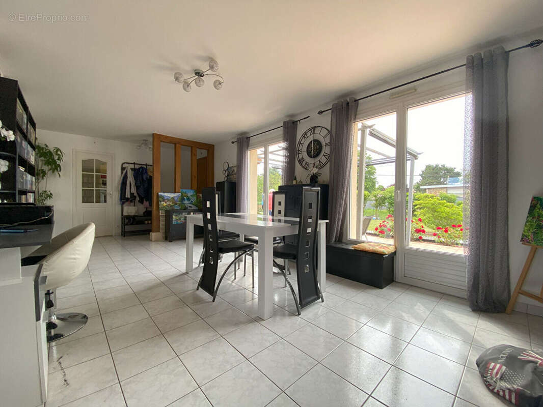 Maison à LE NEUBOURG